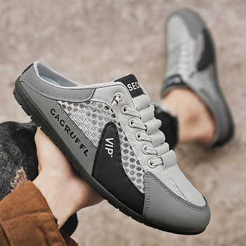 Ανδρικά Υδάτινα Παπούτσια - Διαπνέον Άνω Μέρος από Μεικτά Υλικά, Εσωτερική Επένδυση Γούνι κουνελιού, Σόλα PVC, Κλείσιμο με Περιστρεφόμενη Αγκράφα, Αντι-Οσμές