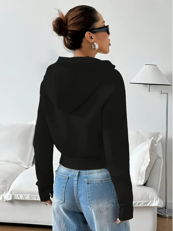 Γυναικείο βαρύ μπουφάν με κουκούλα από πολυεστέρα, μεσαίου βάρους, κανονικού μήκους, φερμουάρ μπροστά, μακριά μανίκια, χαλαρή γραμμή