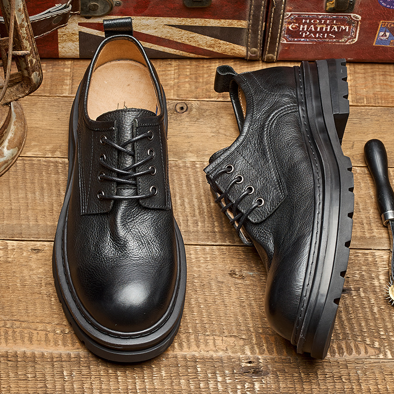 Vīriešu ādas zemas kurpes, pirmās kārtas liellopu āda, apaļa purngala, gumijas zole, papēža augstums 3–5 cm