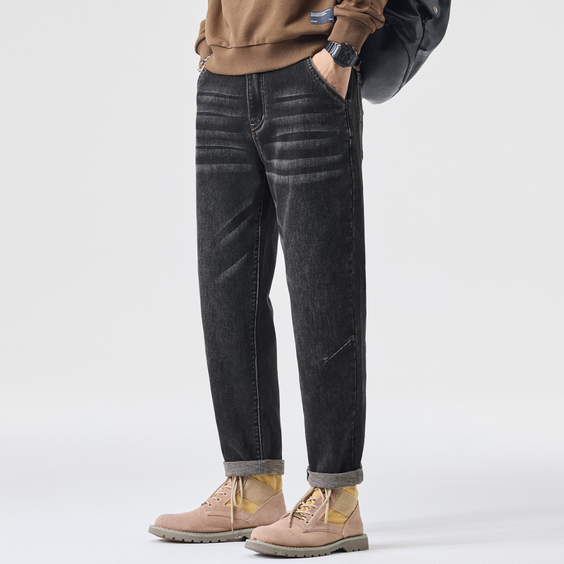 Jeans din denim, croială conică slim, talie medie, fermoar, spălat vintage, pantaloni lungi