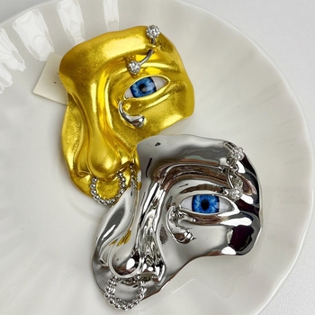 Καρφίτσα από κράμα με ηλεκτροπλατιωμένο φινίρισμα, διπλής χρήσης, Άνοιξη 2024 έκδοση