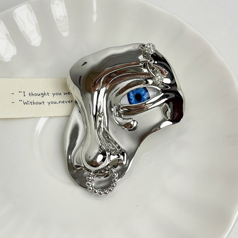 Broșă din aliaj cu finisaje electroplacate, dublă utilizare, lansare primăvara 2024