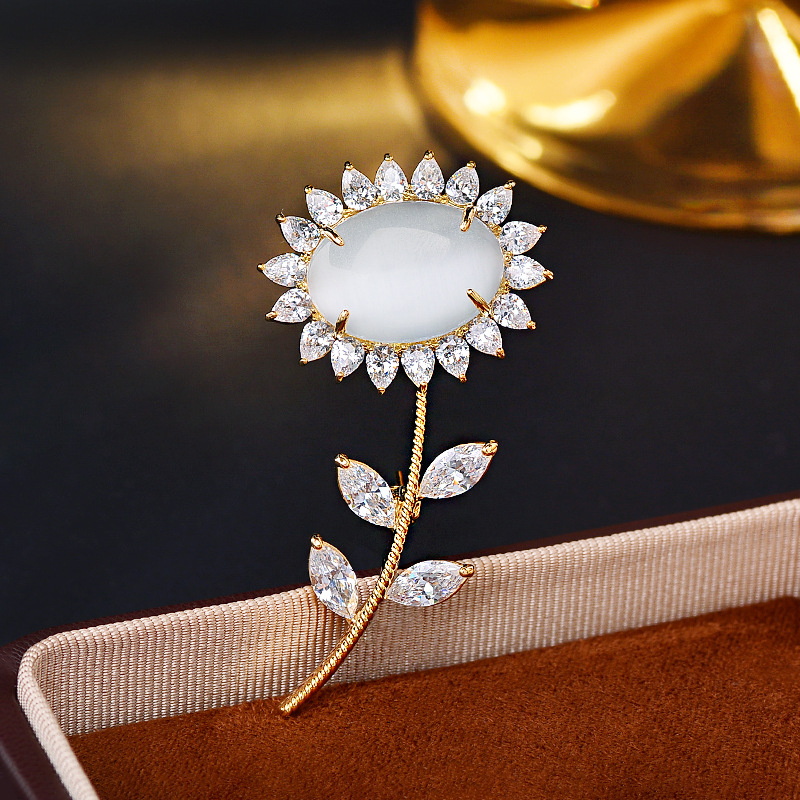 Kaķa acs un saulespuķu broša, vara elektroplakāta aksesuārs sievietēm, 2025. gada vasara, elegantā stila