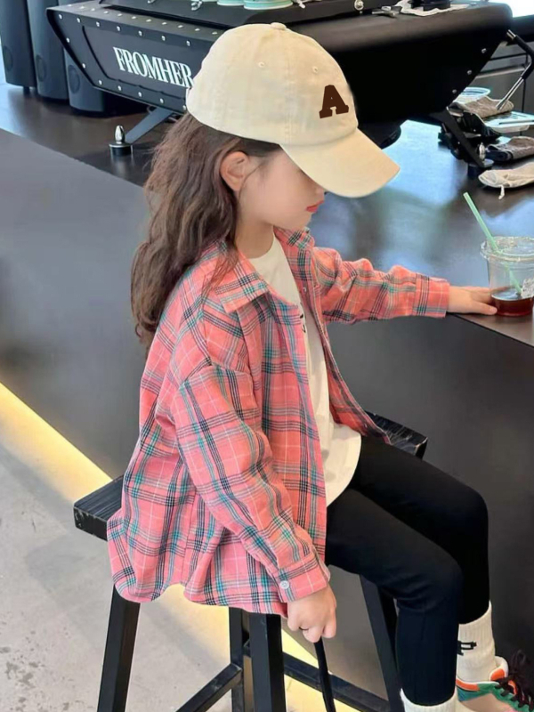 Kislányoknak készült kockás hosszú ujjú ing, lazított szabás, poliészter anyag, tavasz–ősz viselésre