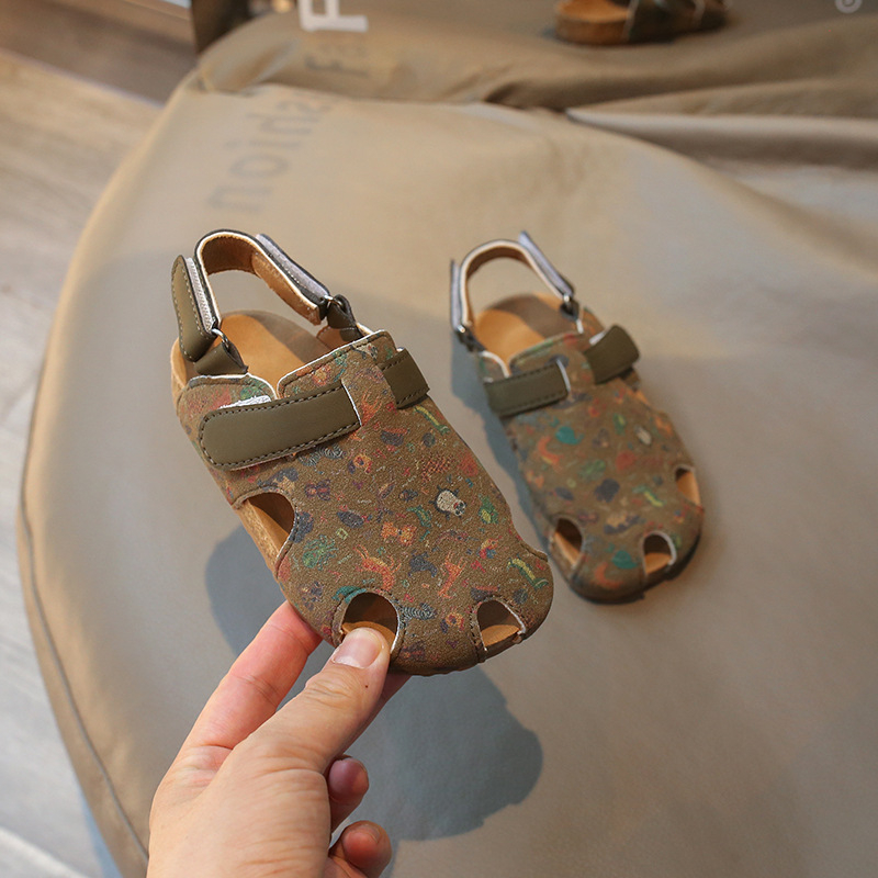 Sandale pentru copii în stil Birken stock: partea superioară din piele sintetică, talpă din cauciuc, închidere Velcro; încălțăminte casual de plajă pentru 4–12 ani