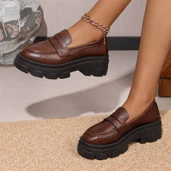 Γυναικείες παντόφλες τύπου loafers με στρογγυλό δάχτυλο, PU επάνω, χαμηλό τακούνι 1–3 cm, ρετρό στυλ, κυκλοφορία άνοιξη 2025