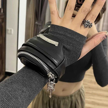 PU Τσάντα καρπού για γυναίκες, στυλ δρόμου, μικρός σχεδιασμός, με φερμουάρ, Rock Decca YY024, φθινόπωρο 2025