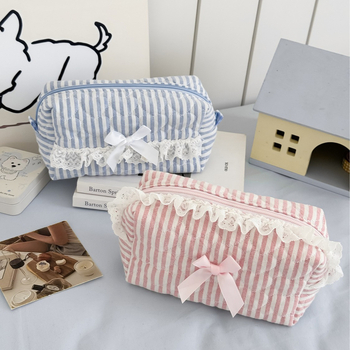 Nėrinių kosmetinė su dryžių raštu — lengva kasdieniam naudojimui; medžiaga: medvilnė; pamušalas: poliesteris