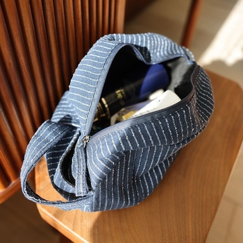 Τσαντα μακιγιάζ - Υφασμάτινη, ιαπωνικού στυλ, για χρήση αυτοκινήτου