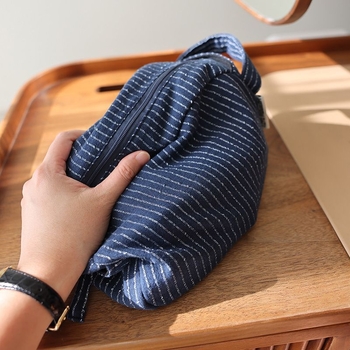 Τσαντα μακιγιάζ - Υφασμάτινη, ιαπωνικού στυλ, για χρήση αυτοκινήτου