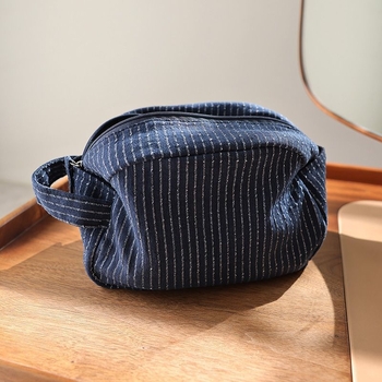 Τσαντα μακιγιάζ - Υφασμάτινη, ιαπωνικού στυλ, για χρήση αυτοκινήτου