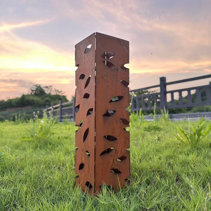 Coloană de lampă de grădină cu design de frunză — Fier, Minimalism modern, Potrivit pentru grădină sau curte, Ambalaj în cutie de carton