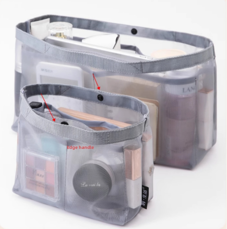 Toaletná taška v štýle Harajuku, nylonový materiál, vnútorná sieťovaná priehradka, zapínanie na zips, kapacita pod 20 l.