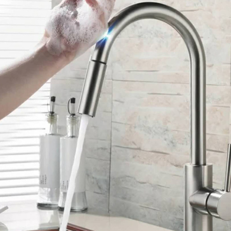 Ištraukiamas virtuvės čiaupas, nerūdijantis plienas, keraminių vožtuvų šerdis, M10 jungtis, model LL-C103