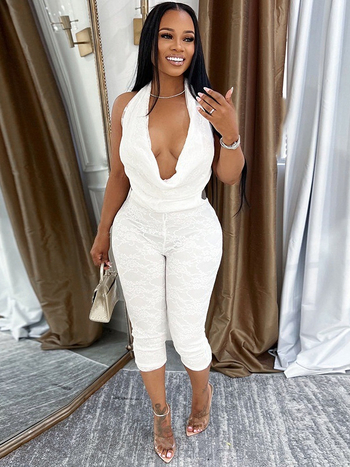 Ολόσωμη φόρμα χωρίς μανίκια με ντεκολτέ τύπου U, κορδόνι στην πλάτη και διάτρητη πλάτη, πολυεστέρας τζακάρντ