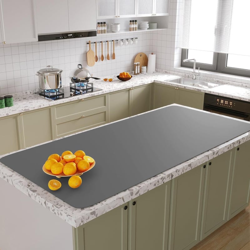 Megvastított szilikon konyhai munkalapvédő, egyszínű, formák: kör, négyszög és szabálytalan, biológiailag lebomló, prémium minőség, modern minimalista stílus