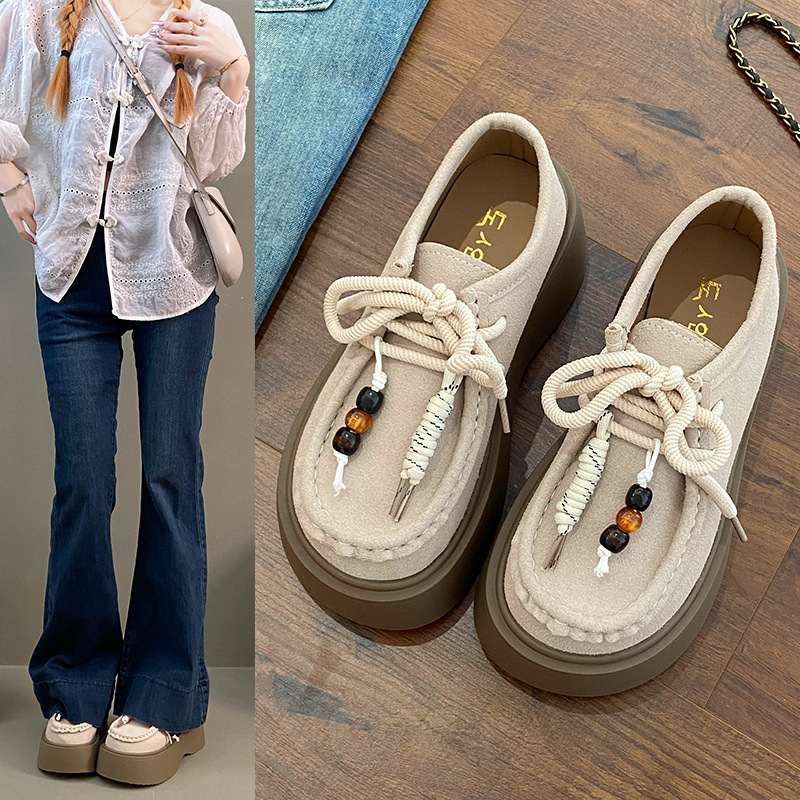 Παπούτσια Mary Jane, με στρογγυλό δάχτυλο, πλατφόρμα με παχιά σόλα, επάνω μέρος συνθετικό δέρμα, PU εσωτερική σόλα, με κορδόνια