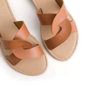 Γυναικείες σαγιονάρες με διασταυρούμενους ιμάντες, επίπεδη σόλα, PU επάνω, TPR σόλα, μαλακή επένδυση