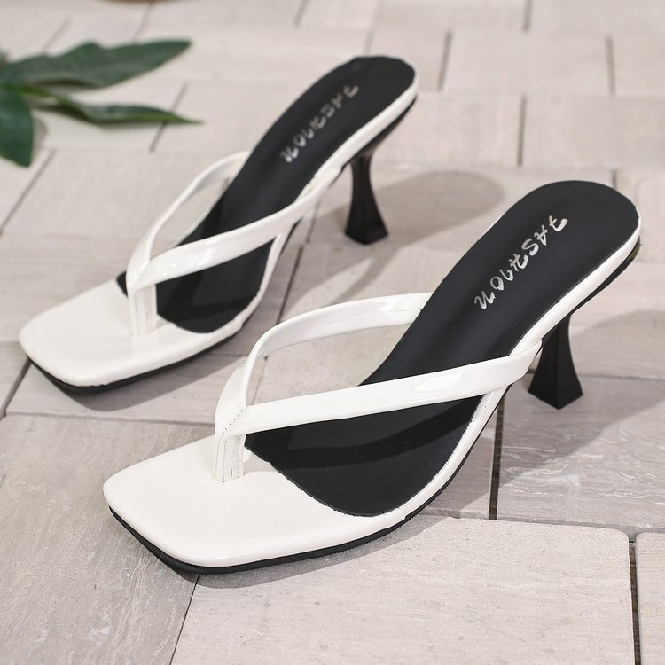 Ženske sandale s PU gornjim dijelom, kvadratni nos, europsko-američki stil, kompozitna potplata, ljeto 2025