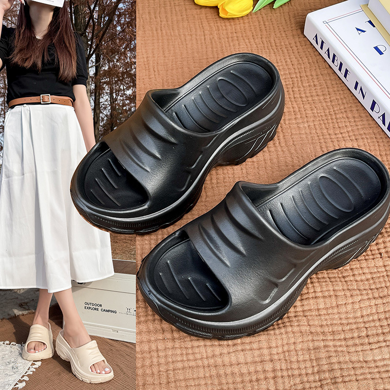 Női egypántos szandál, EVA felsőrésszel és EVA talppal, halszáj alakú orr, 2025 tavasz megjelenés