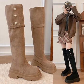 Cizme Martin peste genunchi, toc masiv 3–5 cm, PU partea superioară, talpă din cauciuc, căptușeală din țesătură