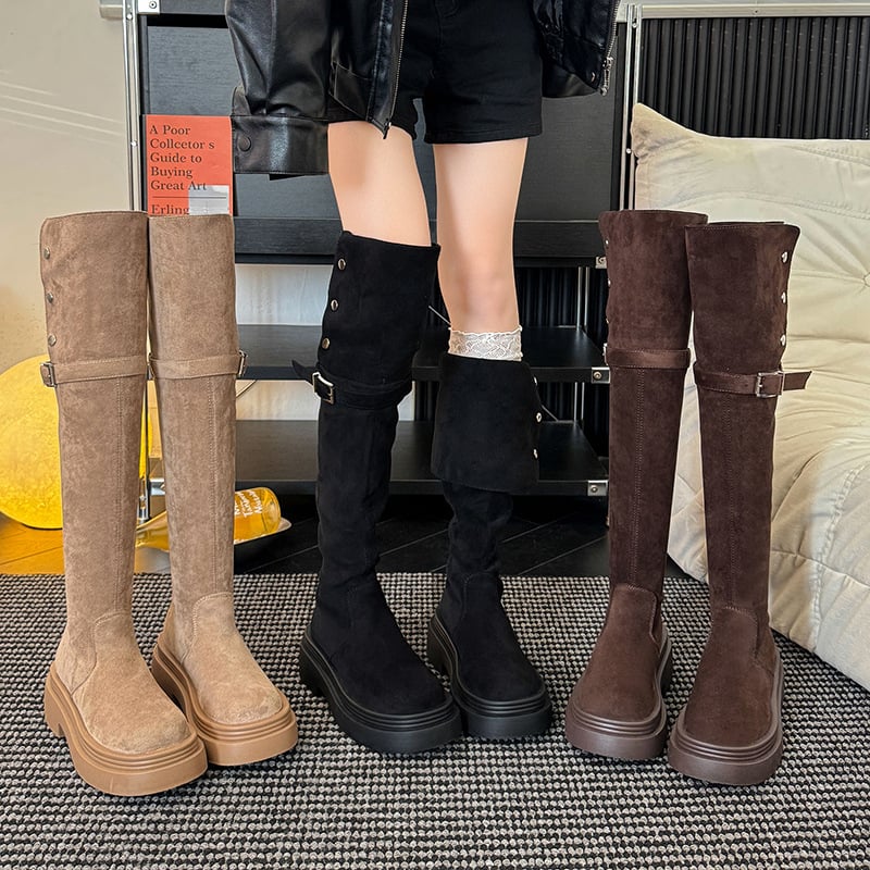 Riterių batai iš velūro, apvali nosis, storas kulnas 3–5 cm, virš kelių, su užtrauktuku gale