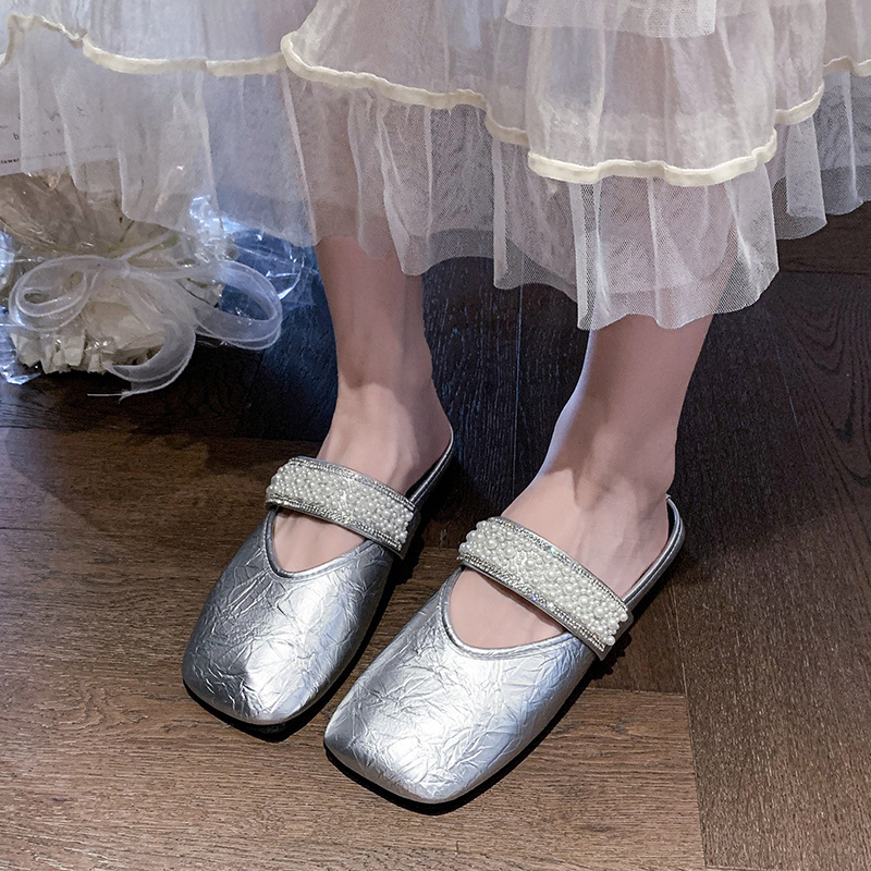 Női PU lapos szandál pliszt pánttal, légáteresztő felső rész, injektált talp, mindennapi strand viselet