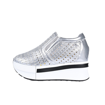 Πλατφόρμες παπούτσια καθημερινά, στρογγυλή μύτη, PU επάνω μέρος (τεχνητό δέρμα), πλατφόρμα 6–8 εκ., slip-on