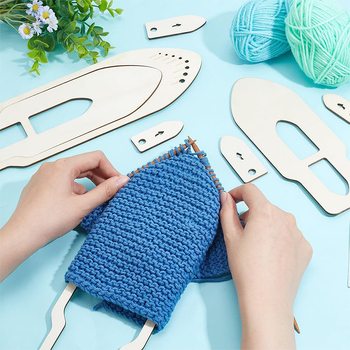 Set din patru șabloane din lemn pentru împletit mănuși – DIY