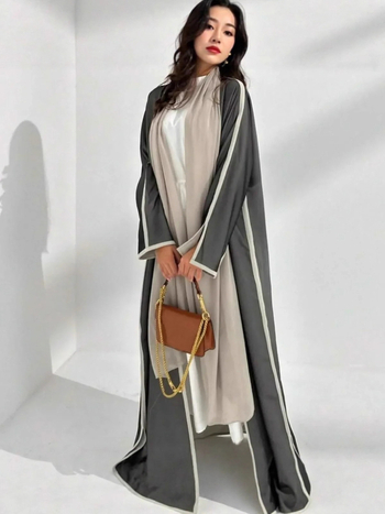 Abaja – musulmaņu pieticīgā ārējā apģērba, garā kleita ar batwing piedurknēm, spandex audums, preces numurs 6055, 2025. gada rudens