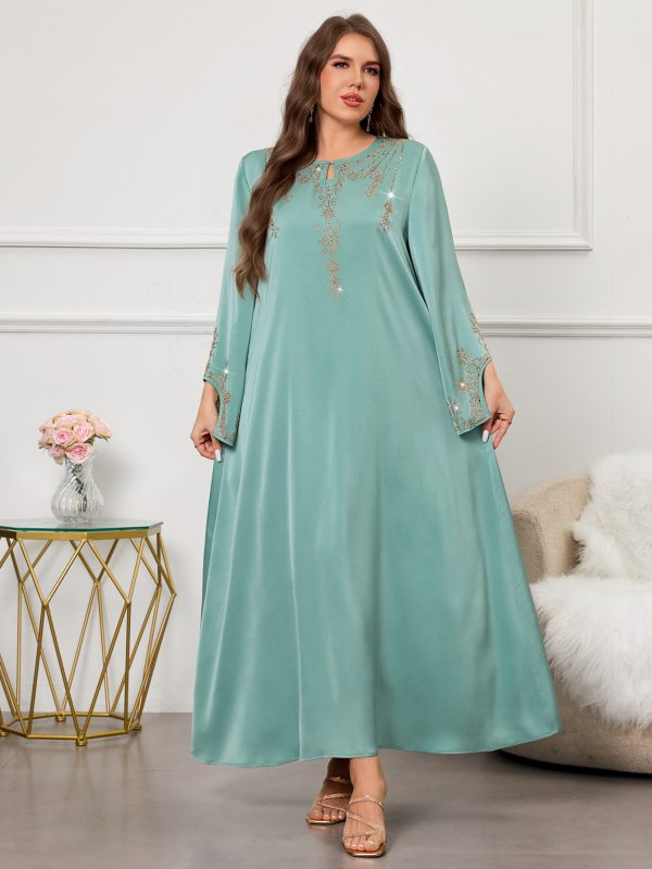 Abajas kleita ar dimantu dekoru, poliesters 70–80%, garas piedurknes, garie svārki, kods 0508