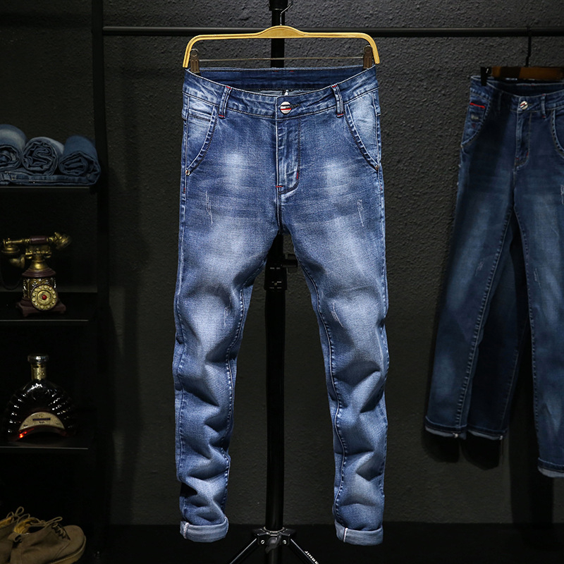 Vīriešu džinsi, Slim Fit, taisnas kājas, denims ar 64,1% kokvilnu, vidējā josta