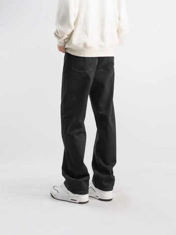 Мъжки деним дънки, прав крак, свободна кройка, средна талия, закопчаване с копчета