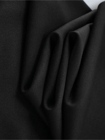 Kapucēta džemperis ar anime ninja motīvu un pūķa zīmējumu — poliesters, garās piedurknes, ultra īss griezums