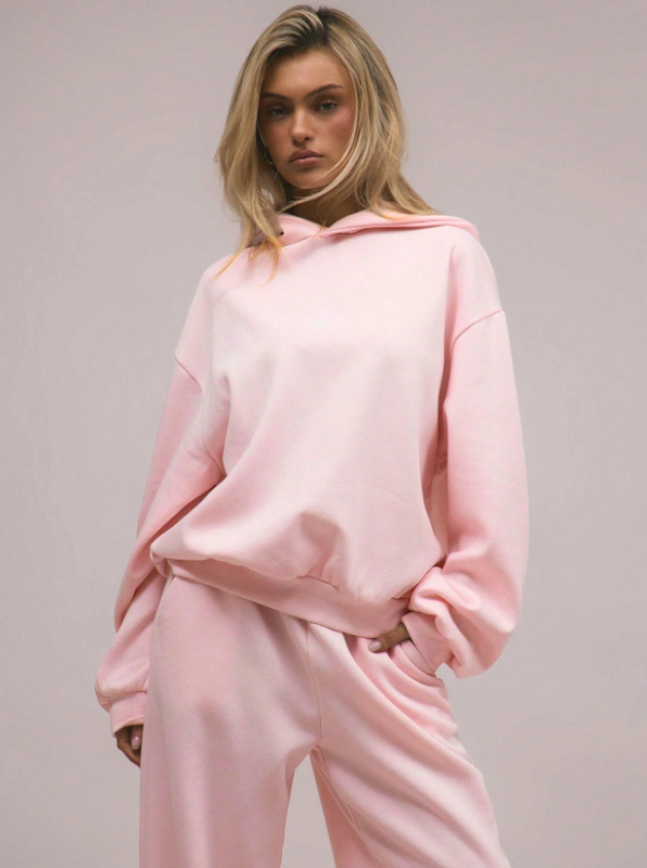 Krekli ar kapuci un platām biksēm rudens–ziemas komplekts, Terry audums, 95%+ poliesters ar spandexu, garās piedurknes, garas bikses, sieviešu modelis