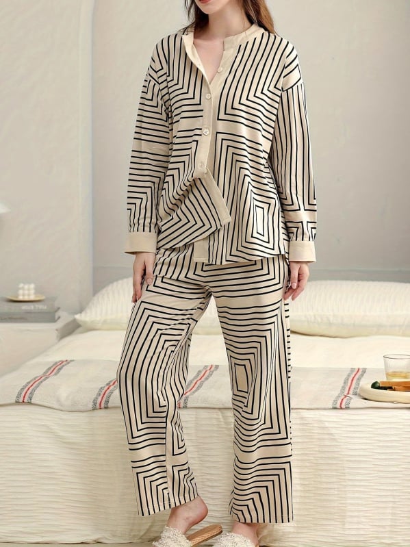 Sieviešu ikdienas komplekts mājas apstākļiem - top ar garām piedurknēm un bikses, svītraini print, poliesters ≥95%, japāņu/korejiešu ikdienas stils