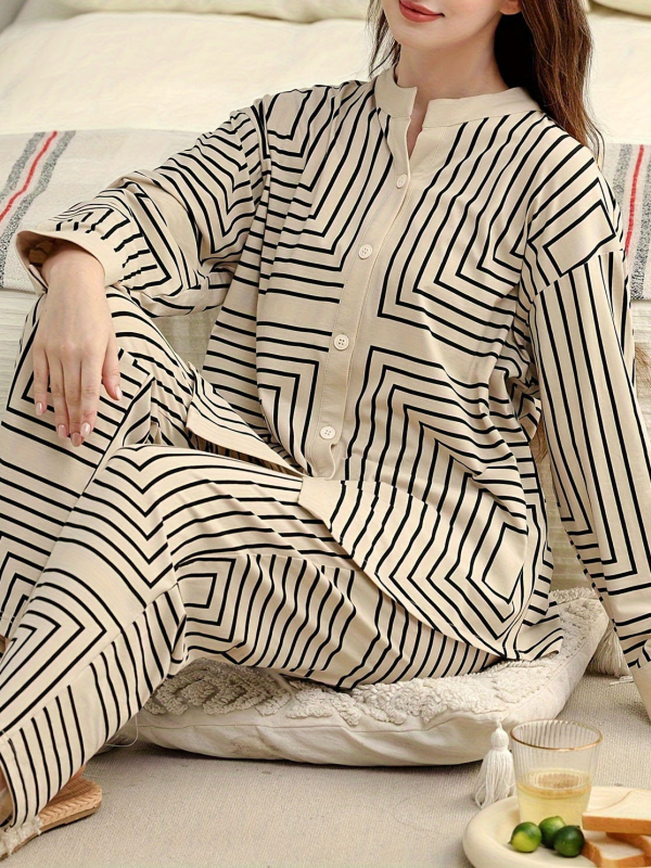 Sieviešu ikdienas komplekts mājas apstākļiem - top ar garām piedurknēm un bikses, svītraini print, poliesters ≥95%, japāņu/korejiešu ikdienas stils