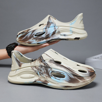 Παπούτσια-σάνδαλα με γκράφιτι μοτίβο, EVA άνω μέρος και σόλα, αναπνεύσιμα, στρογγυλή μύτη, παραλιακά με επίπεδη σόλα