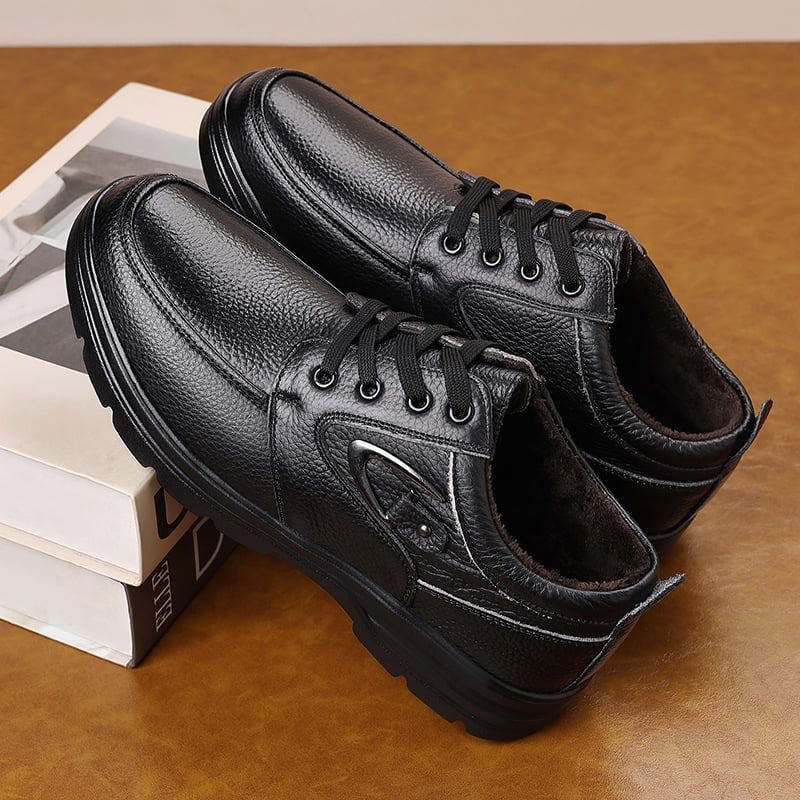 Ādas vīriešu kurpes – Casual, Top Grain govs āda, gumijas zole, apaļš purns, vidēja papēža augstums 3–5 cm, pretslīdēšana