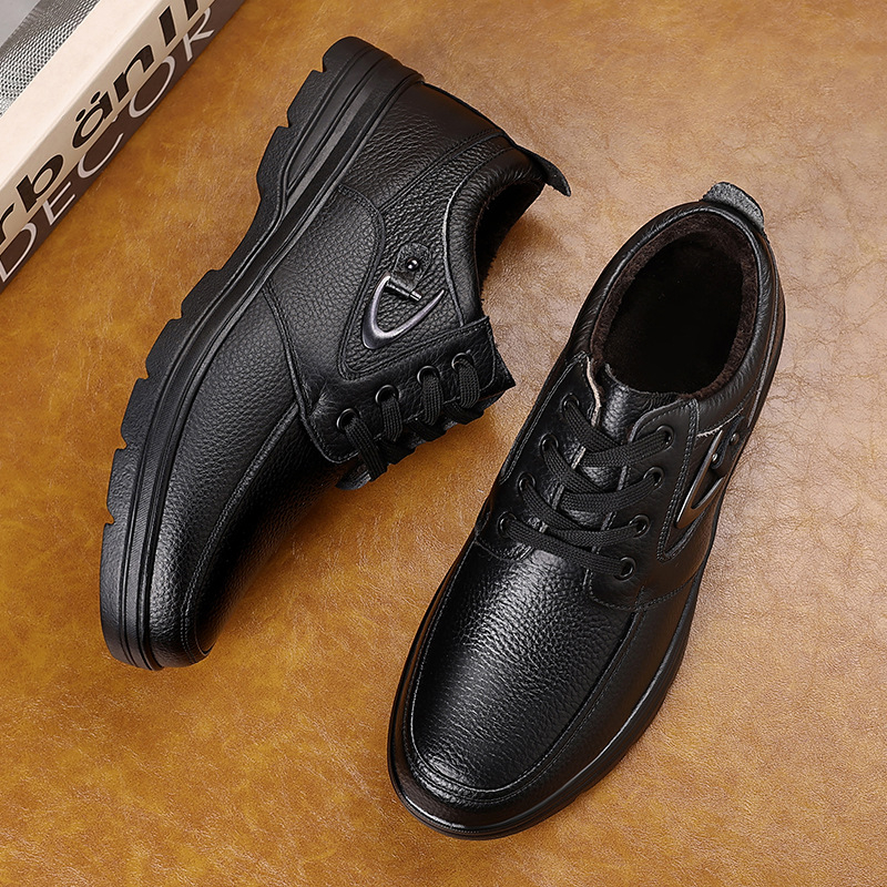 Ādas vīriešu kurpes – Casual, Top Grain govs āda, gumijas zole, apaļš purns, vidēja papēža augstums 3–5 cm, pretslīdēšana