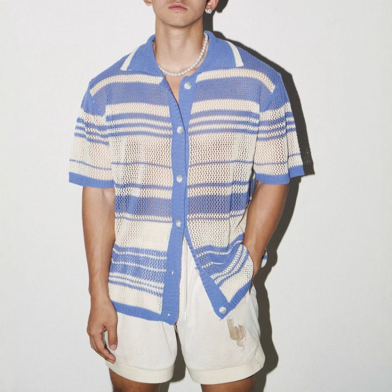 Cardigan tricotat pentru bărbați, mâneci scurte, croială lejeră, guler rever, model perforat în dungi, din bumbac