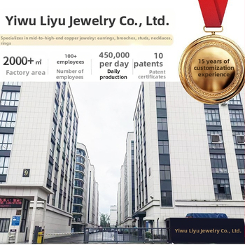 Meďový broš – kvietinový tvar, dámsky, ľahký luxusný štýl, elektroplating, model F-175, značka Liyu Accessories, funkcie: dekorácia, multifunkčné, nastaviteľné