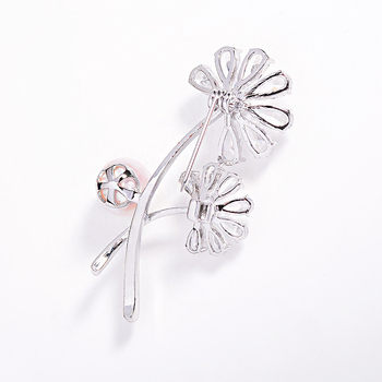 Καρφίτσα λουλουδιού, χαλκός, ηλεκτροπλατινοποίηση, κομψή (Υλικό: Χαλκός; Σχήμα: Λουλούδι; Διαδικασία: Ηλεκτροπλατίωση)