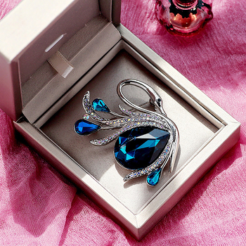 Swan Brooch, Thousand Family Silver, Γυναικείος σχεδιασμός Κινεζικός άνεμος, Ζώϊκο μοτίβο (Υλικό: Κράμα; Μάρκα: Thousand Family Silver; Στυλ: Γυναίκειες, Κινεζικός άνεμος; Μοτίβο: Ζώα; Επεξεργασία: Διαμάντι)