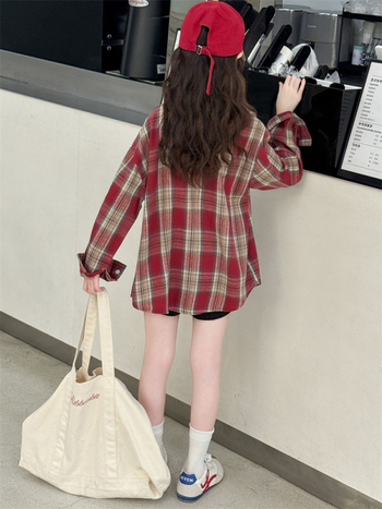 Mergaitėms marškiniai — languotas ir animacinių piešinių motyvas, Turn-down apykaklė, ilgomis rankovėmis, poliesteris 75%