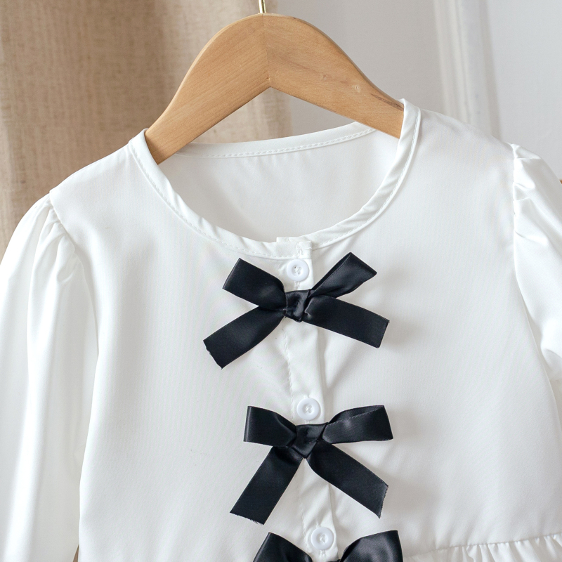 Cardigan pentru fete, mâneci lungi, decor 3D în formă de fluture, închidere cu nasturi pe un singur rând, țesătură din amestec poliester (80%), potrivit pentru primăvară și toamnă