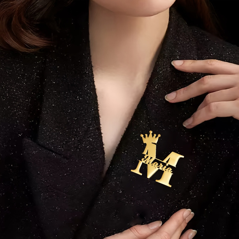 Broșă cu formă de coroană din oțel de titan, personalizare nume în engleză DIY, placare electrolitică.