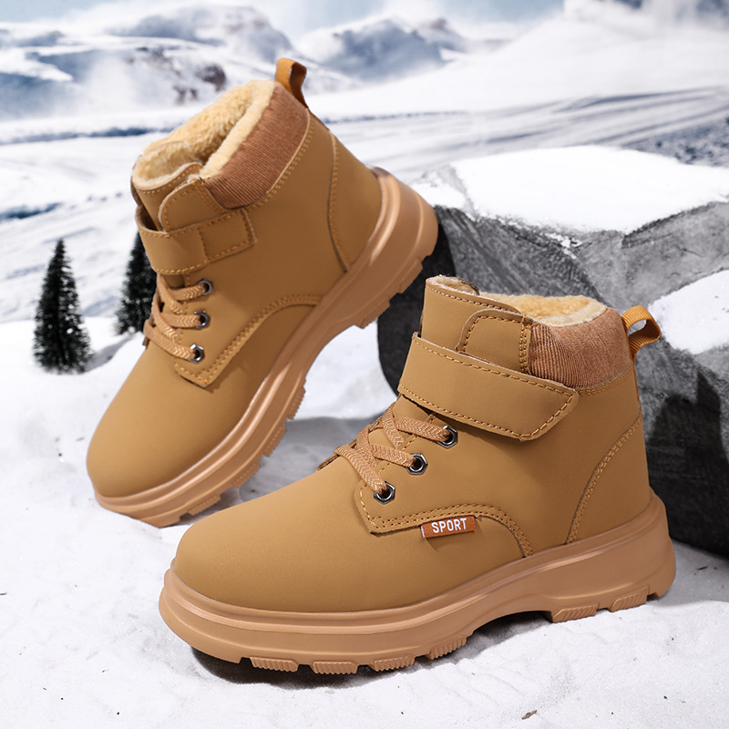 Παιδικά μποτάκια Martin: αδιάβροχα, ζεστά, με Velcro, επάνω μέρος από microfiber δέρμα, σόλα EVA