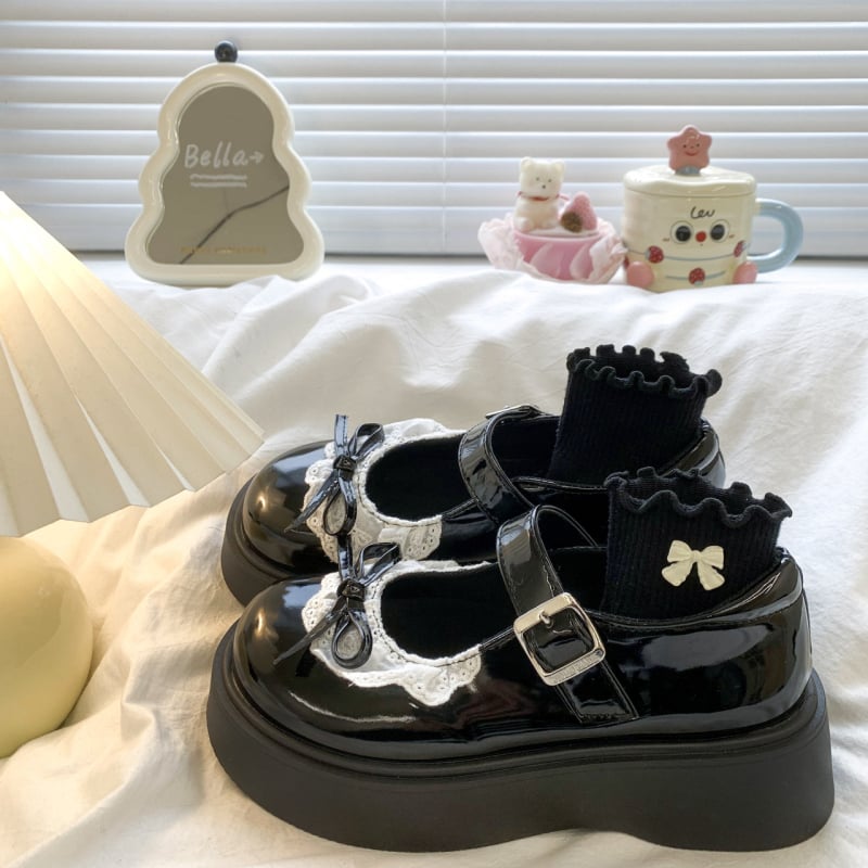 Pantofi Mary Jane din piele PU patentată, vârf rotund, toc mediu 3-5 cm, curea cu cataramă, stil academic