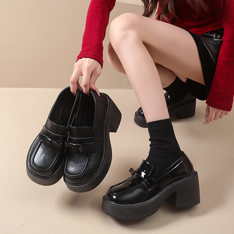 Loafers damă din PU, vârf rotund, toc gros 6–8 cm, slip-on, stil academic